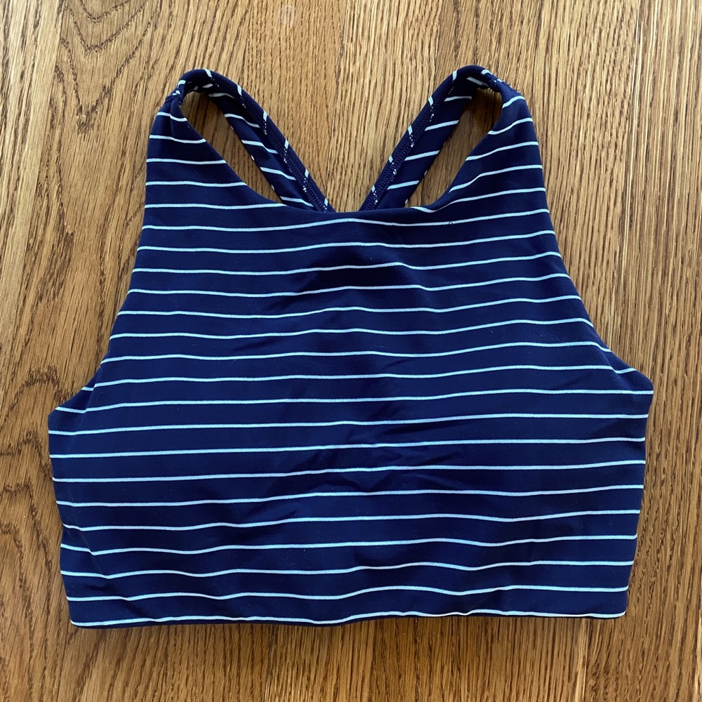 Athleta. Like NEW Sports Bra